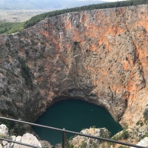 Dalmatien: IMOTSKI>Crveno Jezero